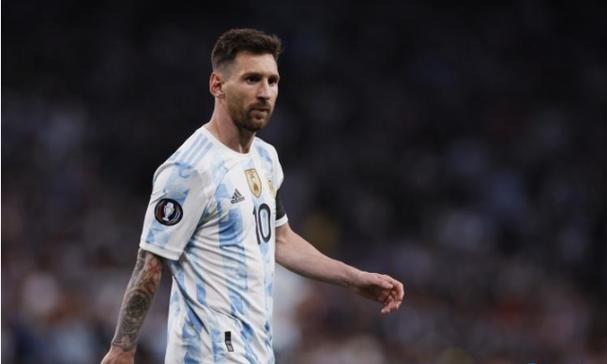 古力娜扎cos美少女战士火野丽，连头发丝都是美的！